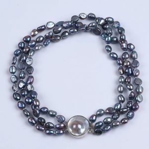 Natural pearl necklace white gold finish